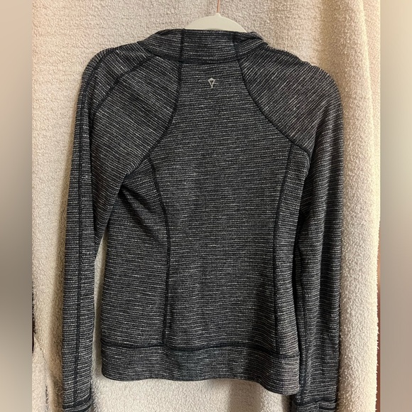 Ivivva by Lululemon Jacket - Picture 2 of 2